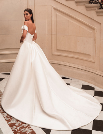 Elysee by Enzoani Style #Florentina #1 Ivory thumbnail