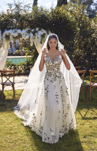 Lillian West Style #66437 #0 default Ivory/Green/Latte thumbnail