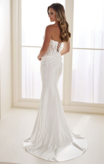 Enchanting by Mon Cheri Style #E606 #1 default Diamond White thumbnail