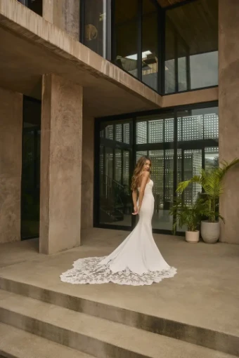 Beloved by Casablanca Style #Agate #1 default Ivory/Ivory thumbnail