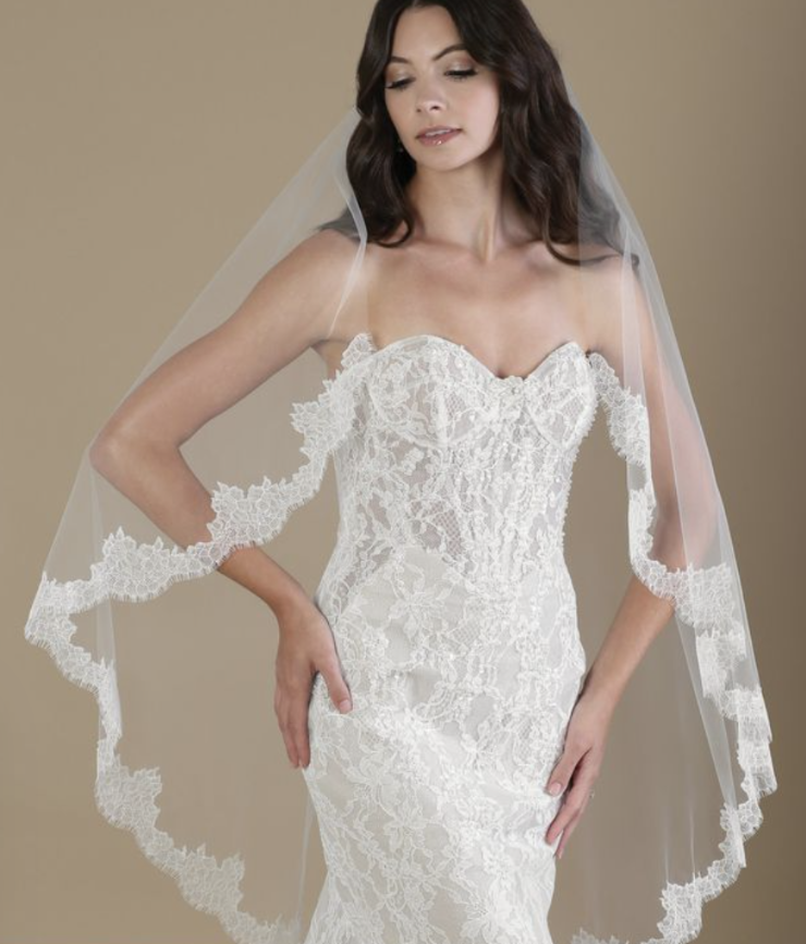 Bel Aire In Store Veil Folsom Accessories | Miosa Bride