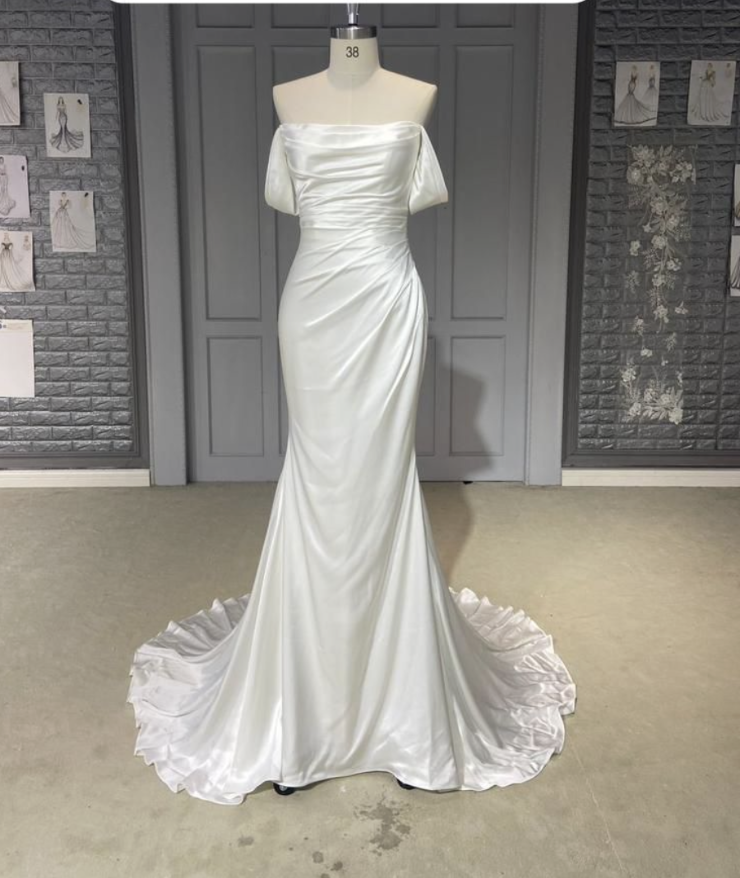 champagne beige bridesmaid dresses Elegant Long A-Line Jewel Chiffon Champagne Bridesmaid Dress with Ruffle
