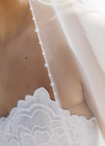 Toni Federici Style #Aristocrat #1 Silk White thumbnail