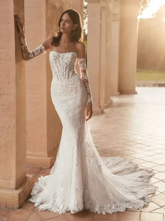 Blue by Enzoani Style #Umayra #0 default Ivory/Sand/Nude thumbnail