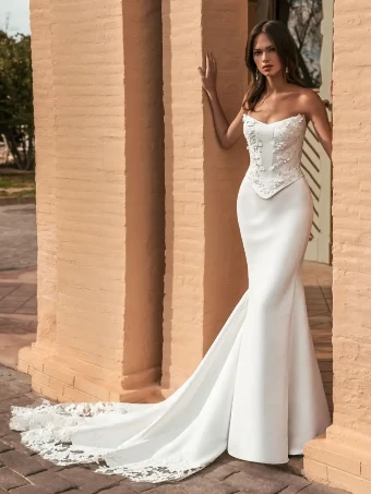 Blue by Enzoani Style #Urenna #0 default Ivory thumbnail