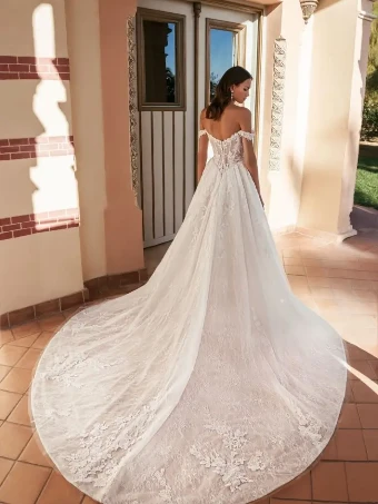 Blue by Enzoani Style #Uvena #1 default Ivory thumbnail