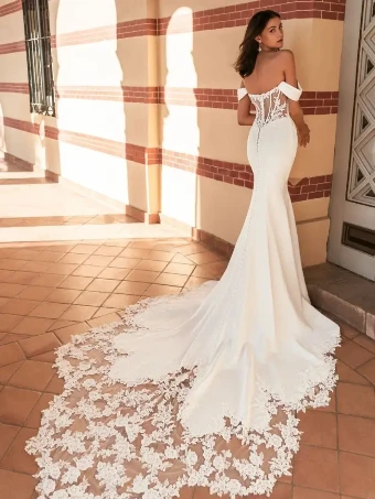Blue by Enzoani Style #Uverra #1 default Ivory/Ivory thumbnail