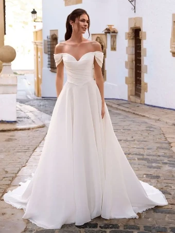 Love by Enzoani Style #Fralina #0 default Ivory thumbnail