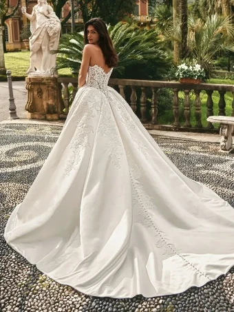 Enzoani Style #Windsor #1 default Ivory thumbnail