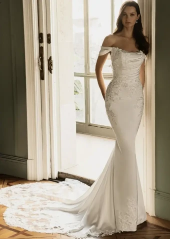 Elysee by Enzoani Style #Hope #0 default Ivory thumbnail